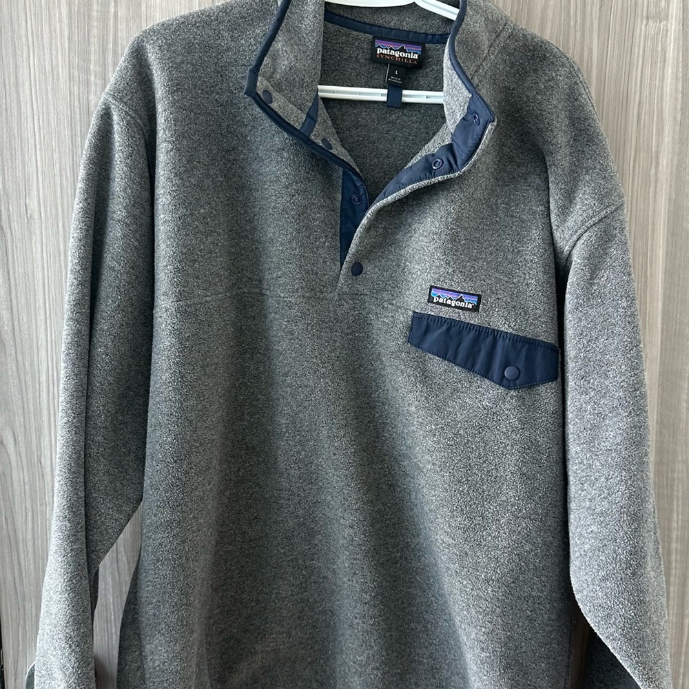 Patagonia Gray and Blue Men's Sweater